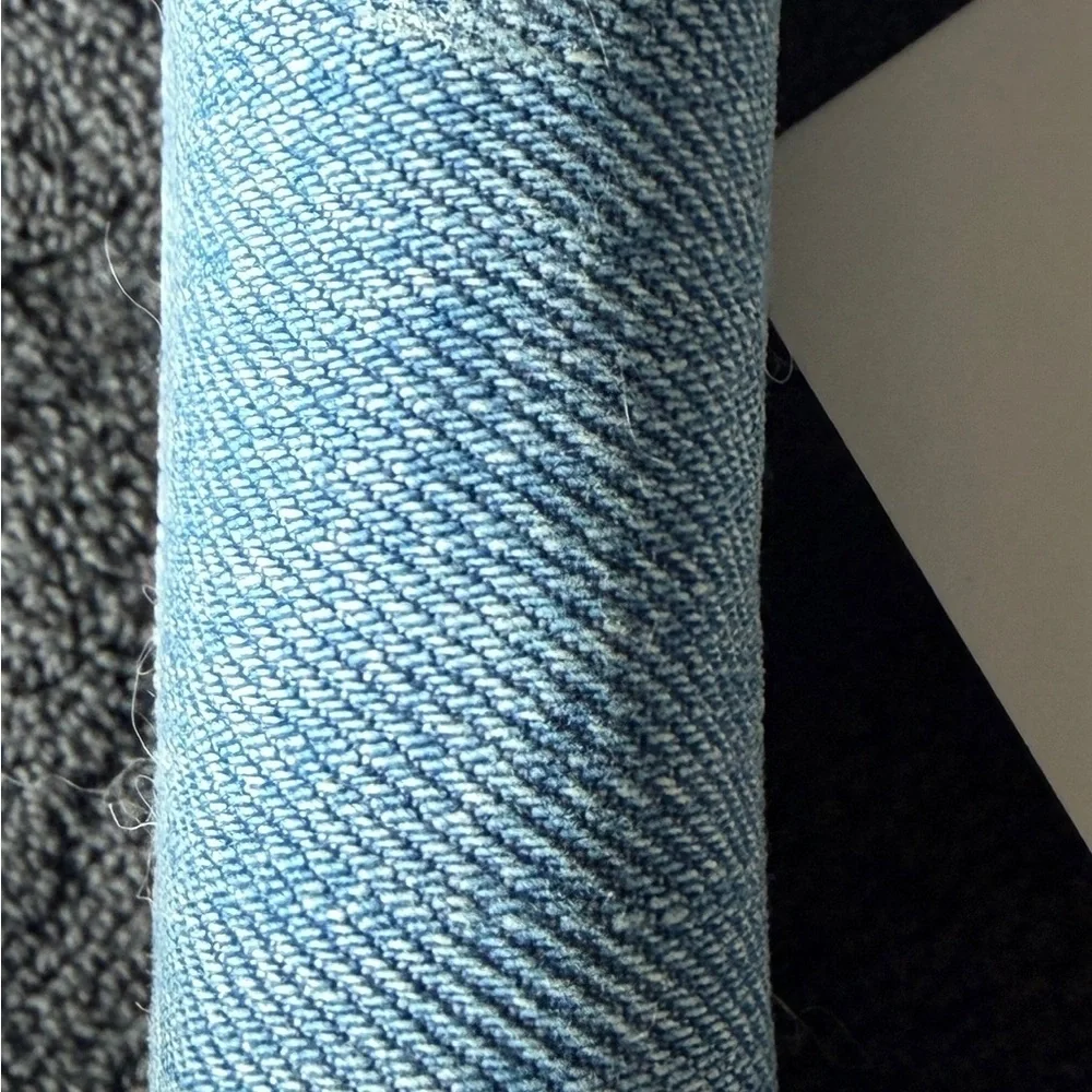 Coach denim zip card case NWT - Picture 4 of 7